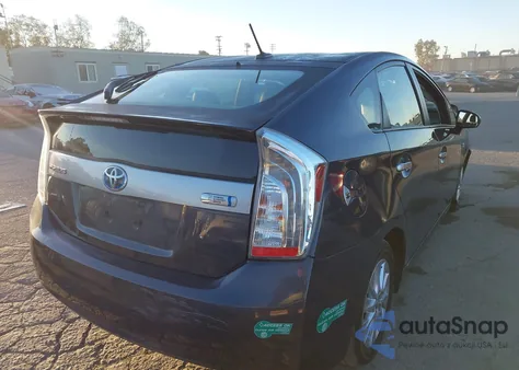 2015 Toyota Prius Plug-In from USA, damaged, VIN JTDKN3DP5F3068188